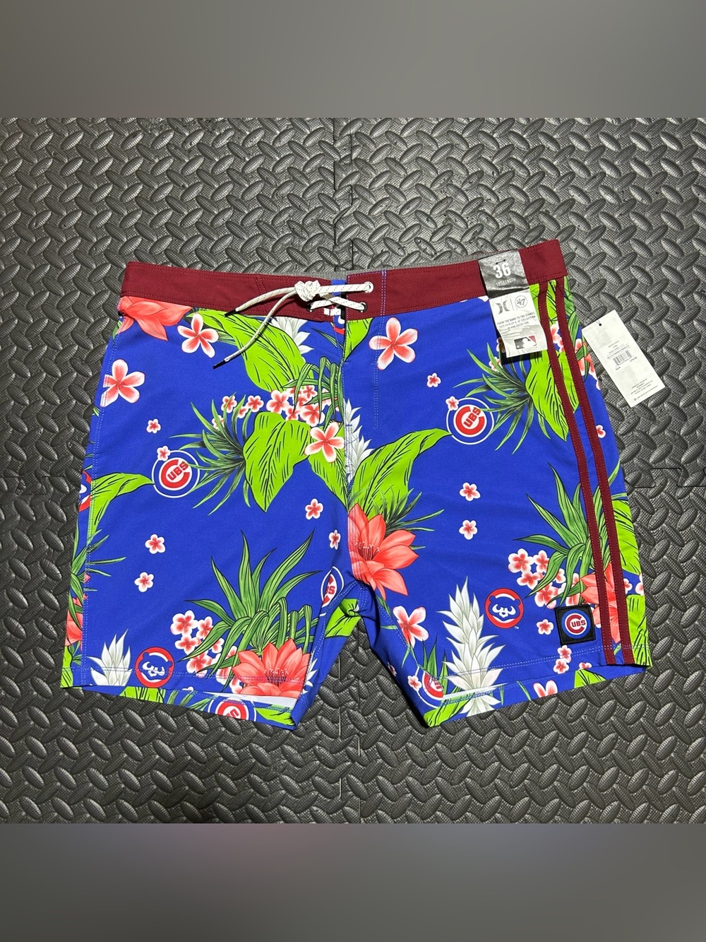 Chicago Cubs Hurley Phantom Board Shorts ‘47 MLB Hawaiian 18" Summer Mens 36 NEW